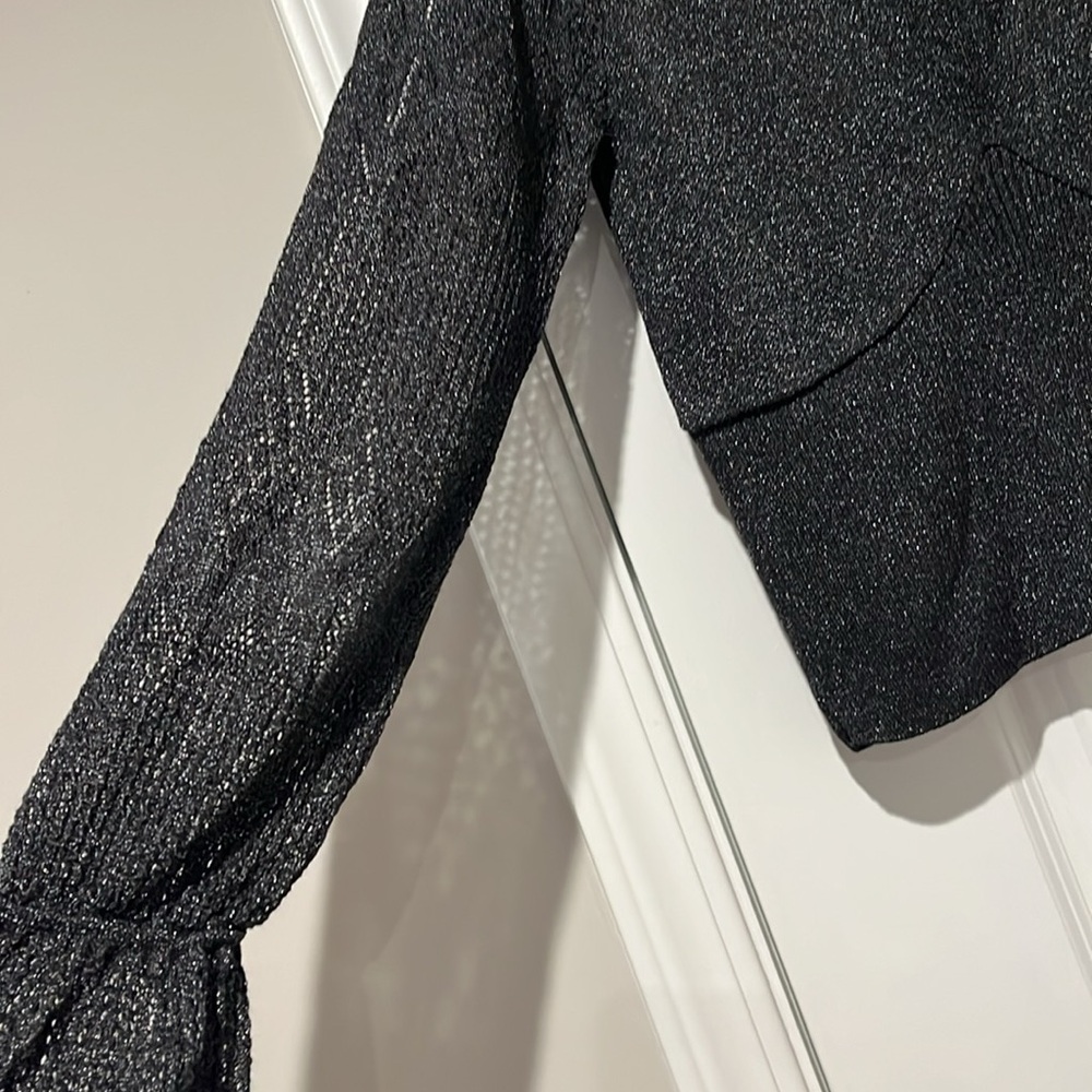 NWT Anthropologie Woven-Sleeve Twofer Fitted Black V-Neck Sweater Small - Picture 4 of 10